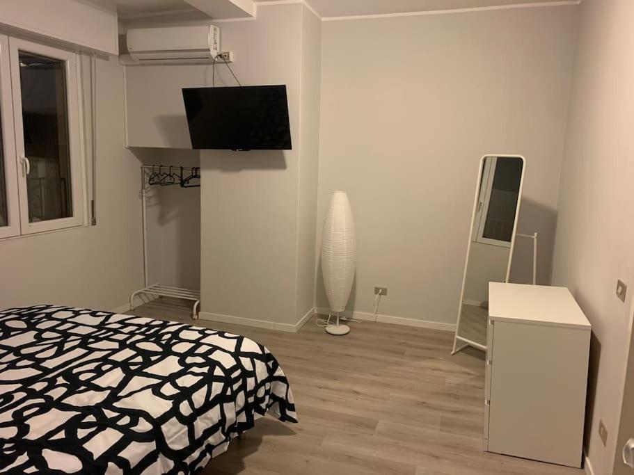Milano Besana Rent House Leilighet Eksteriør bilde